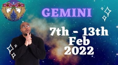 GEMINI ♊️ weekly tarot 7th - 13th February 2022 | “Your WORKING at it ALL!” | #ReydiantGemini